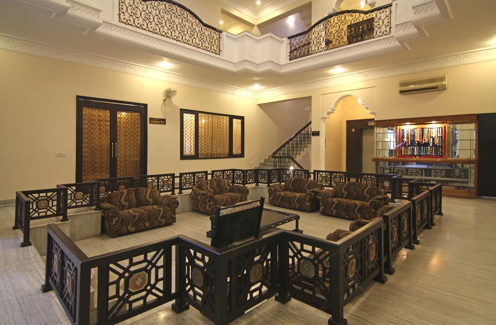 Le Grand Hotel Haridwār Buitenkant foto